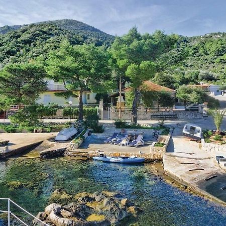 Okuklje Holiday Home Eksteriør bilde